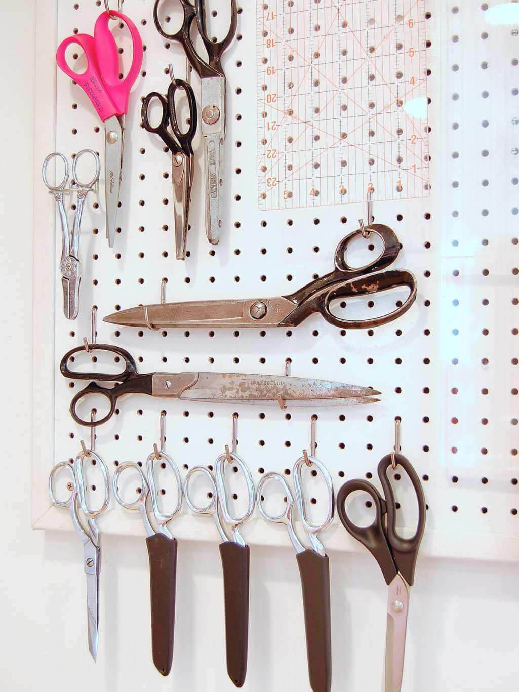 Scissor Storage Ideas