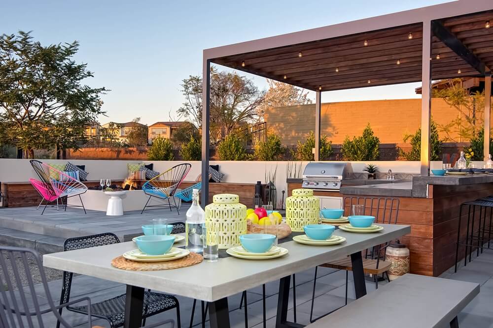 15 Interesting Outdoor Kitchen Features