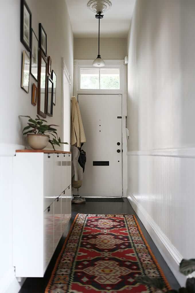 Small Entryway Decor Ideas 