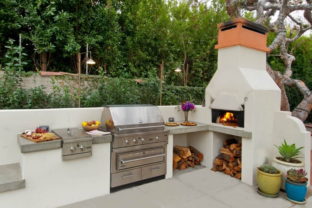 15 Interesting Outdoor Kitchen Features