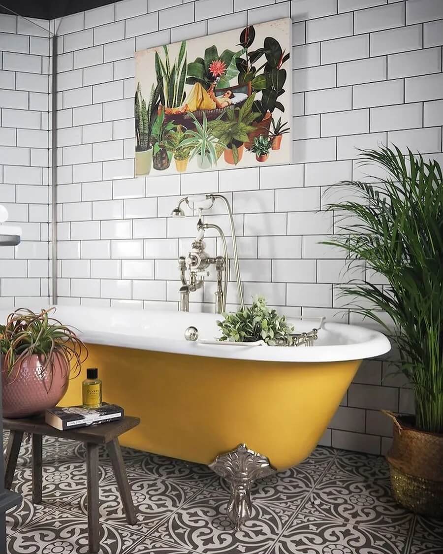 20 Colorful Bathroom Decor Ideas