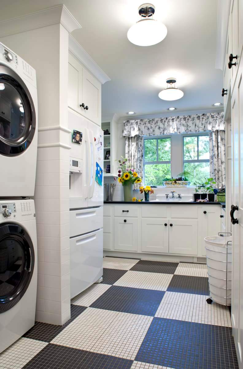 15 Laundry Room Flooring Ideas