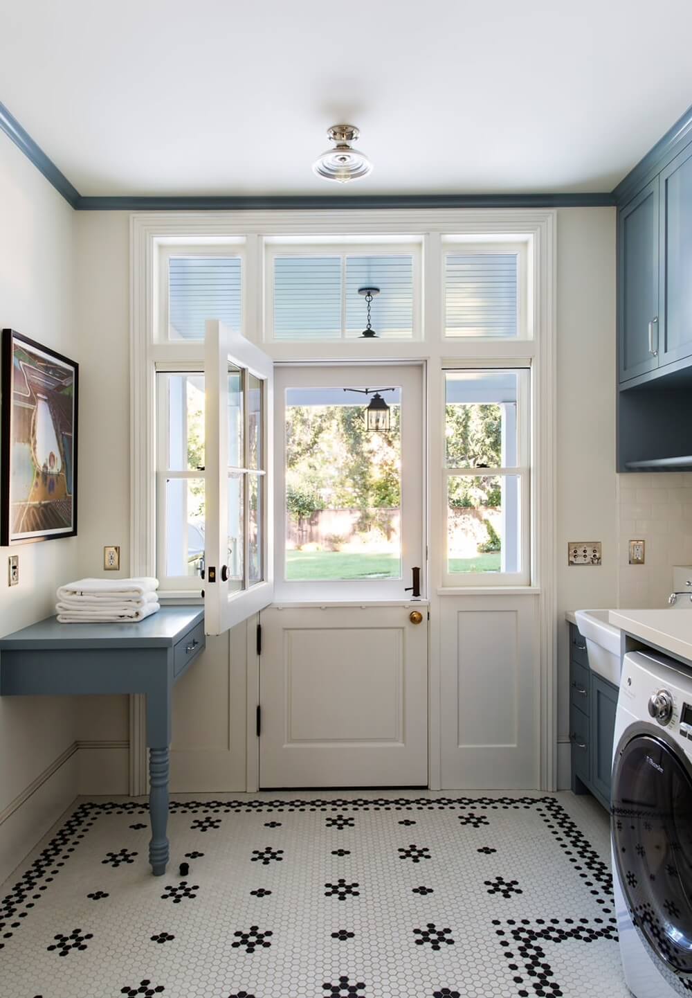 15 Laundry Room Flooring Ideas