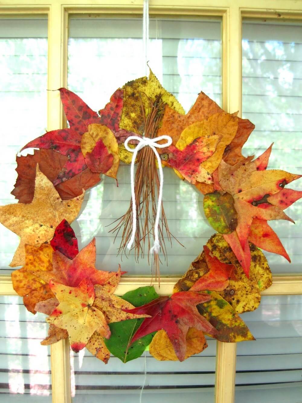 Autumn Leaf Crafts 