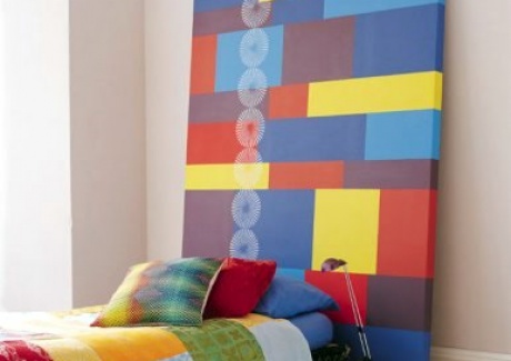 coclorful-bed-design-headboard-multi-color-interesting-concept-teen-room-style-fun-decor