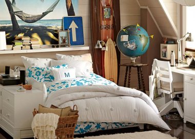 relaxed-teenage-girls-bedrooms