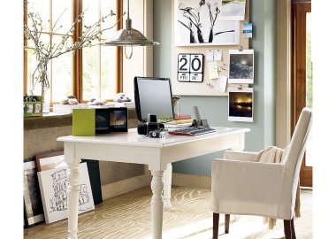 Home-Office-Decor-with-White-Color