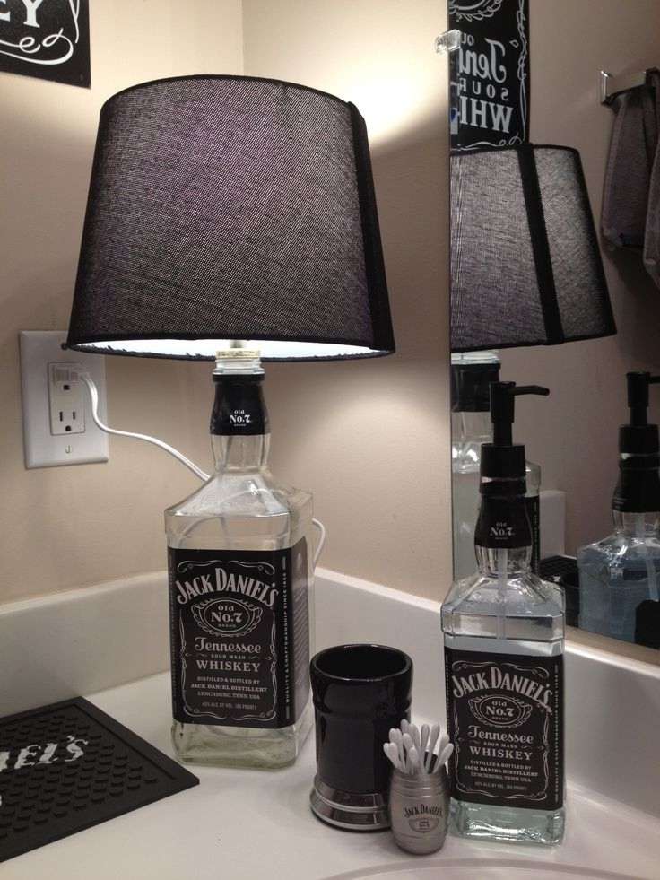 Have an Empty Wine Bottle? Turn it to an Amazing Lamp Like
