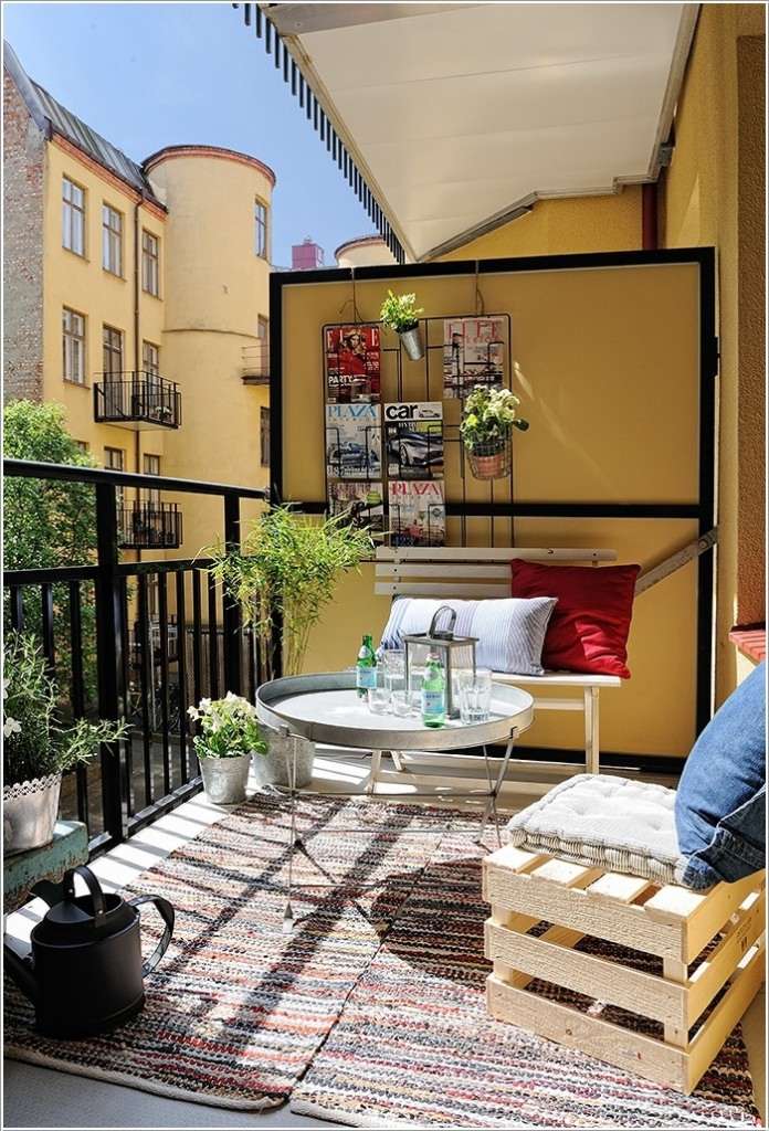 Balcony Wall Decor Ideas For A Personalized Space