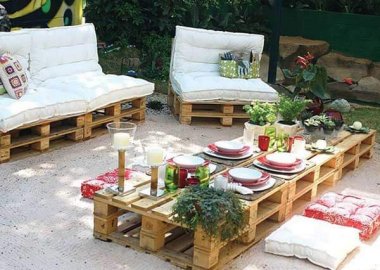 A Cozy Pallet Patio