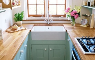 Make a Small Kitchen Look Bigger with These Tips fi