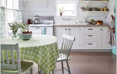 7 Ways to Decorate Your Kitchen with Checkered Pattern 2