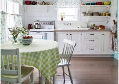 7 Ways to Decorate Your Kitchen with Checkered Pattern 2