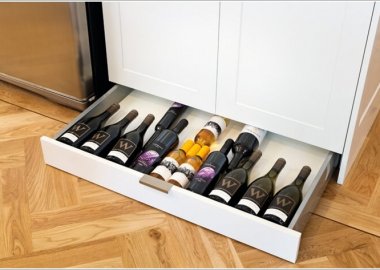 10-ways-to-store-wine-bottles-in-a-drawer-3