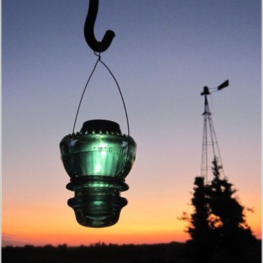 13 DIY Solar Lamp Ideas for Your Garden 11
