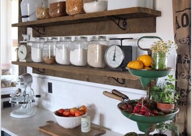 Decorate Your Kitchen in Charming Farmhouse Style 2