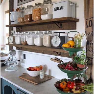 Decorate Your Kitchen in Charming Farmhouse Style 2