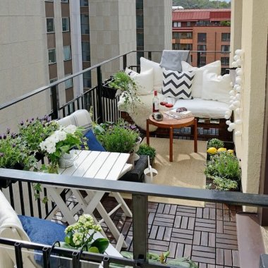 15 Wonderful Balcony Floor Ideas fi