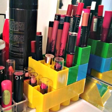 10 Clever DIY Makeup Holder Ideas fi