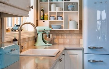 Take a Look at These Retro Kitchens fi