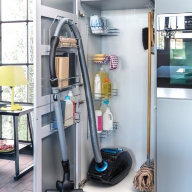 Vacuum Cleaner Storage Ideas fi