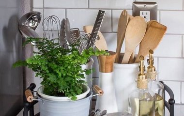 10 Clever Kitchen Counter Storage Ideas