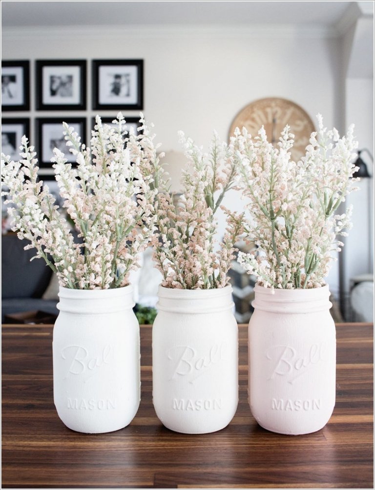 10 Wonderful Vase Ideas to Display Your Flowers