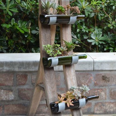 DIY Wine Bottle Garden Decor Ideas