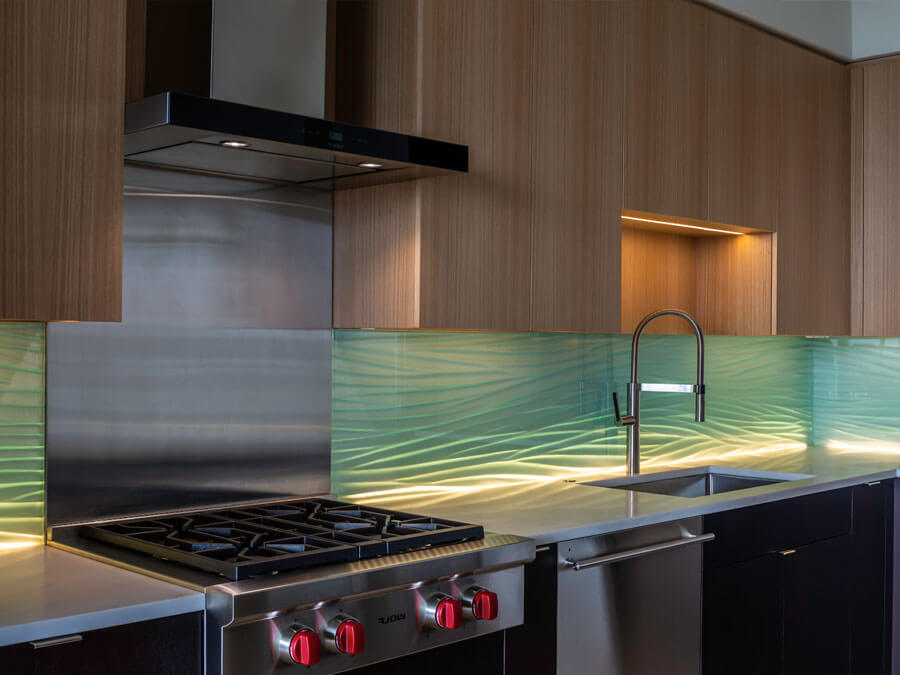 Glass Backsplash Ideas