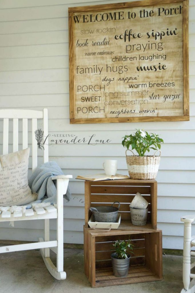 Front Porch Wall Decor Ideas