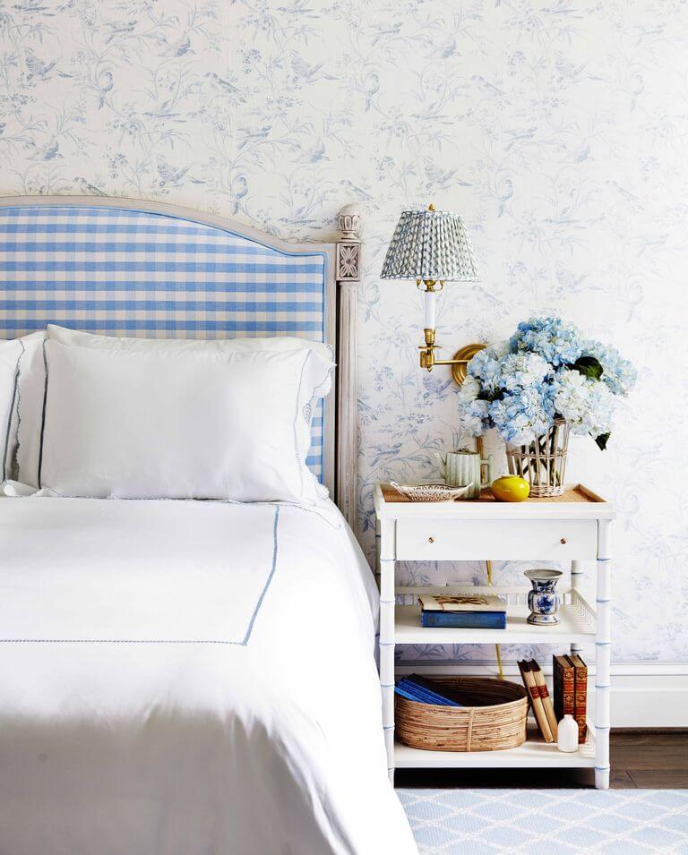 Gingham Bedroom Decorating Ideas