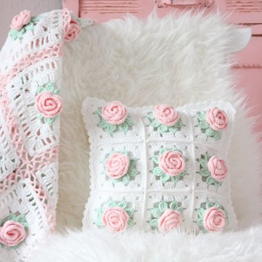 Cute DIY Cushion Covers