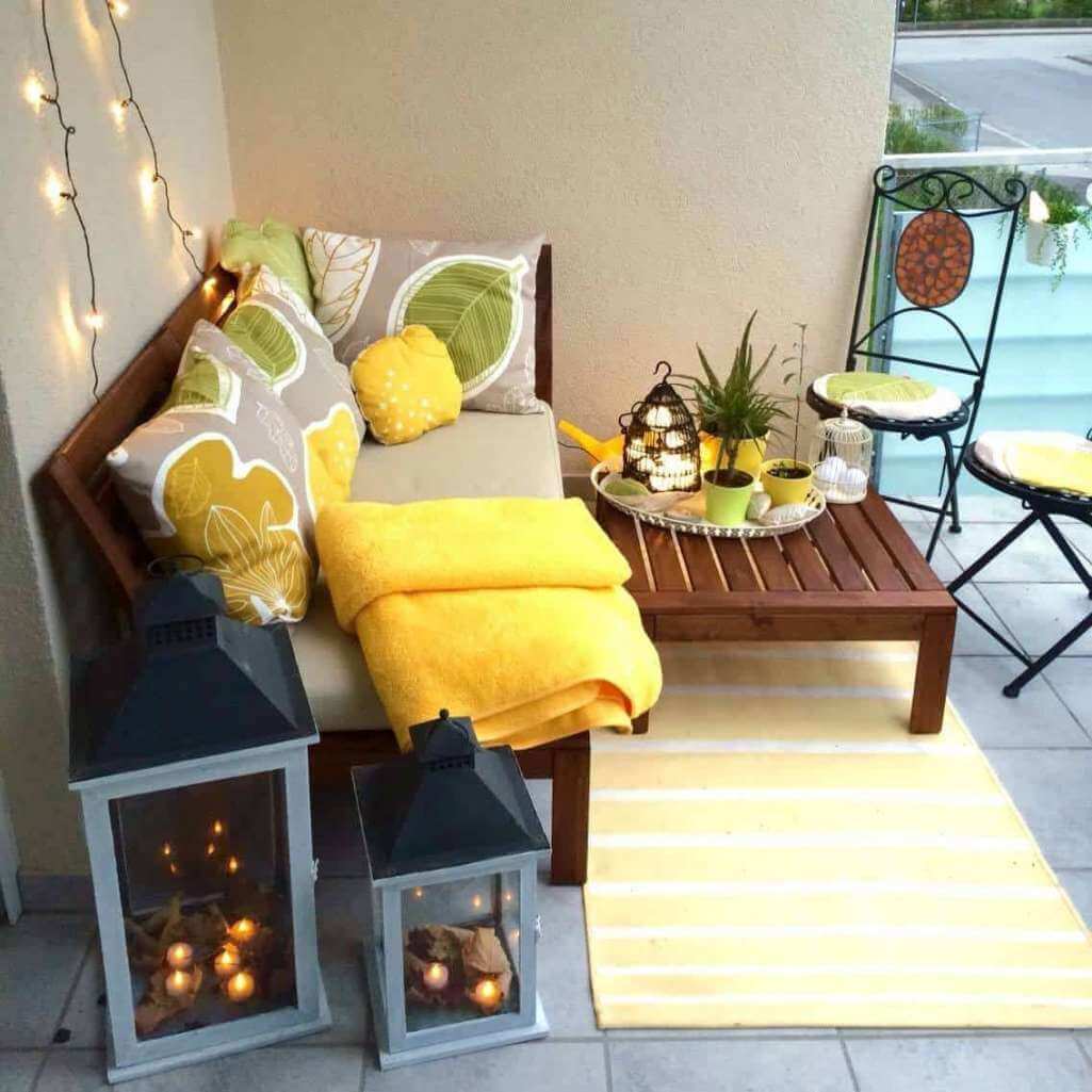 Spring Balcony Decor Ideas