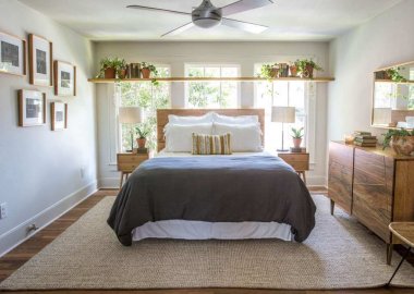 Ideas to Decorate a Bedroom with Bed Against The Window