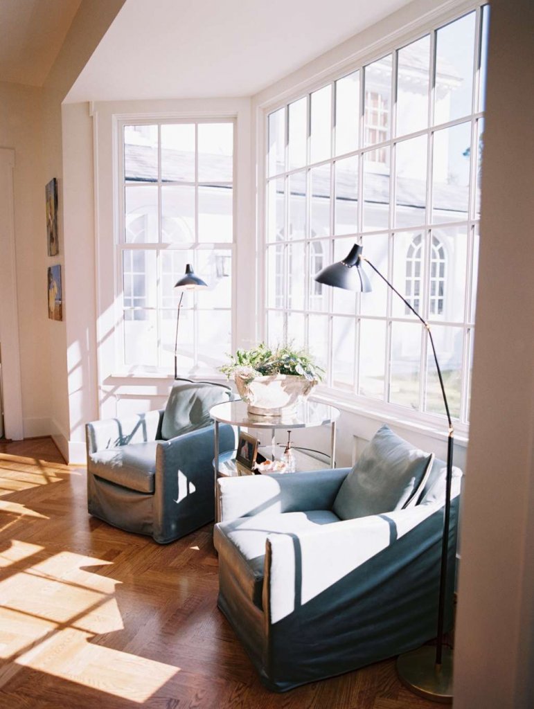 Bay Window Decor Ideas