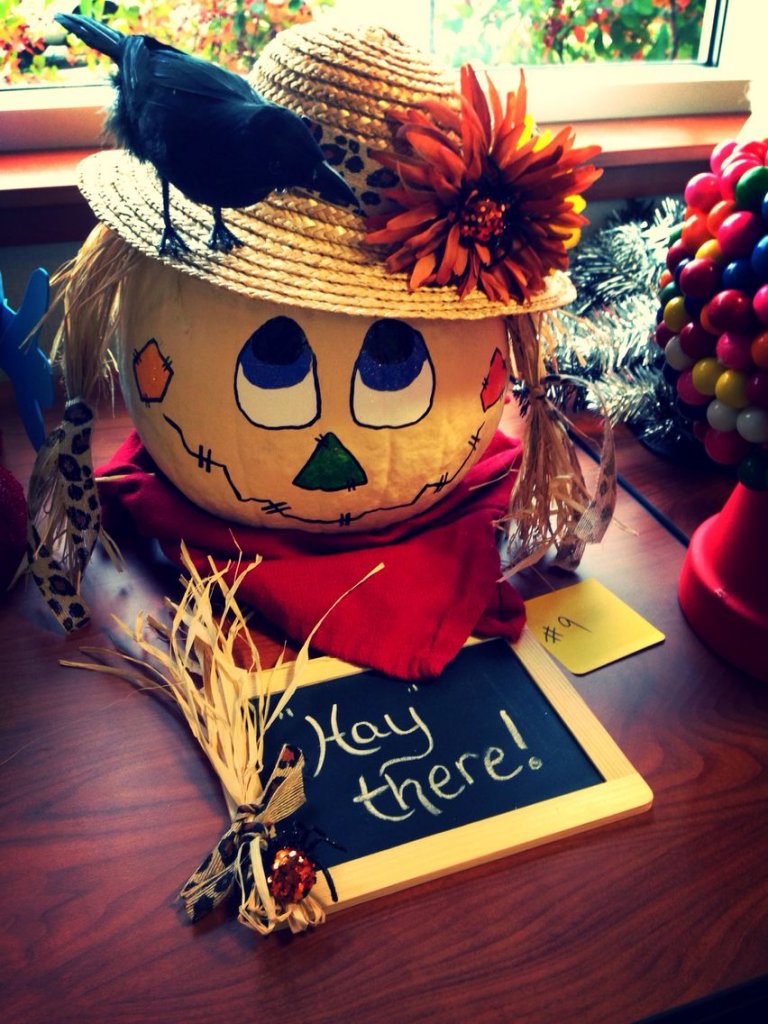 DIY Scarecrow Projects 