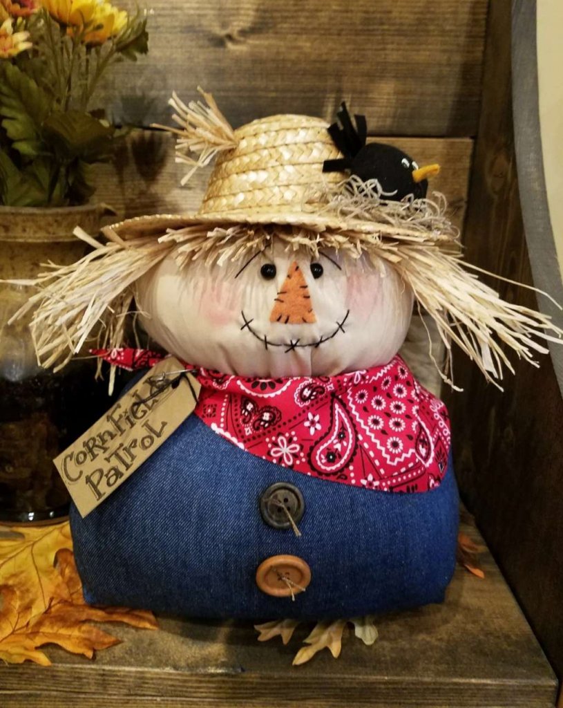 DIY Scarecrow Projects 
