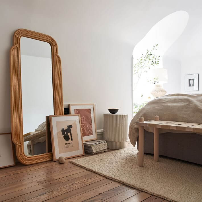 Ways to Style a Bedroom Mirror