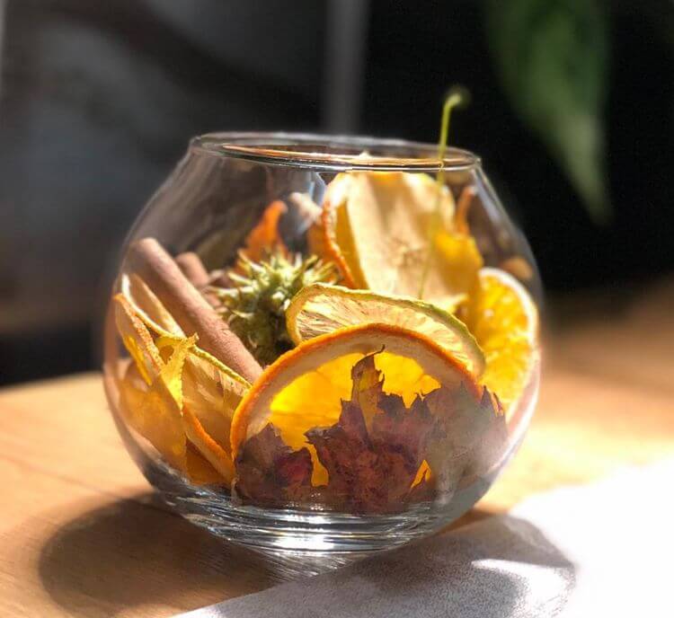 DIY Fall Themed Vase Filler Ideas