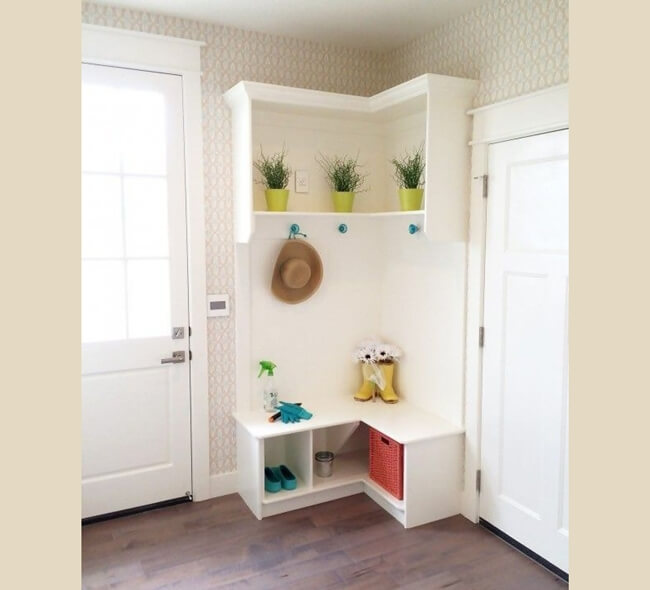 Entryway Corner Decor Ideas