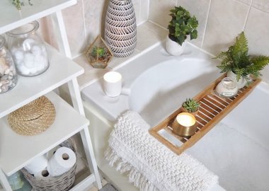 Quick and Easy Bathroom Decor Ideas
