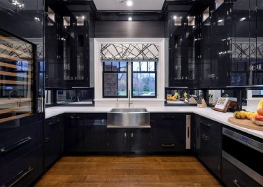 Kitchen Cabinet Refacing